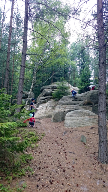 slu�� kameny prol�za�ka web