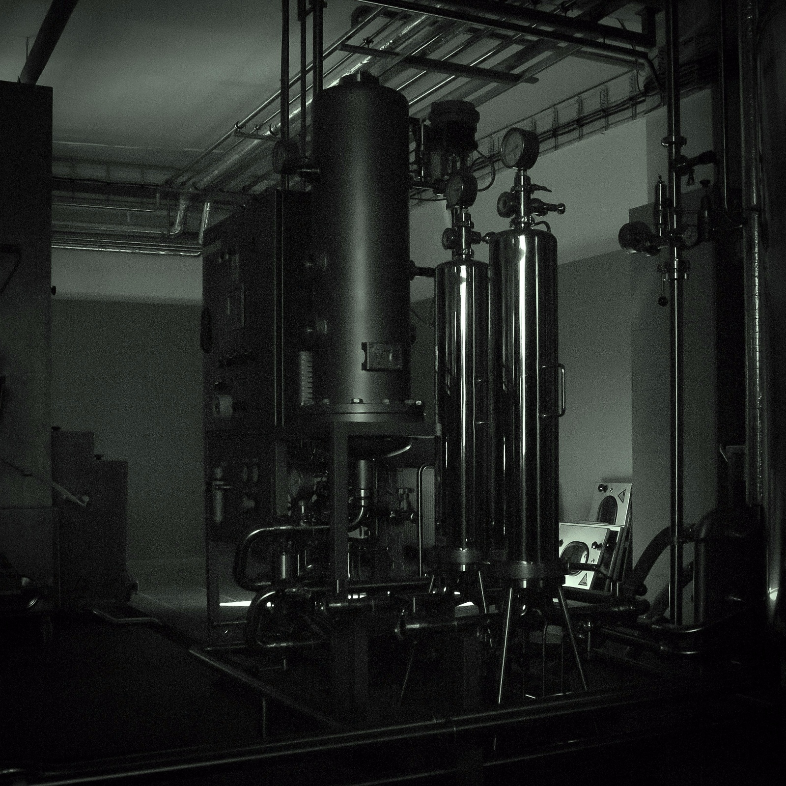 ��d�c� a sytic� jednotka lahvovac� linky