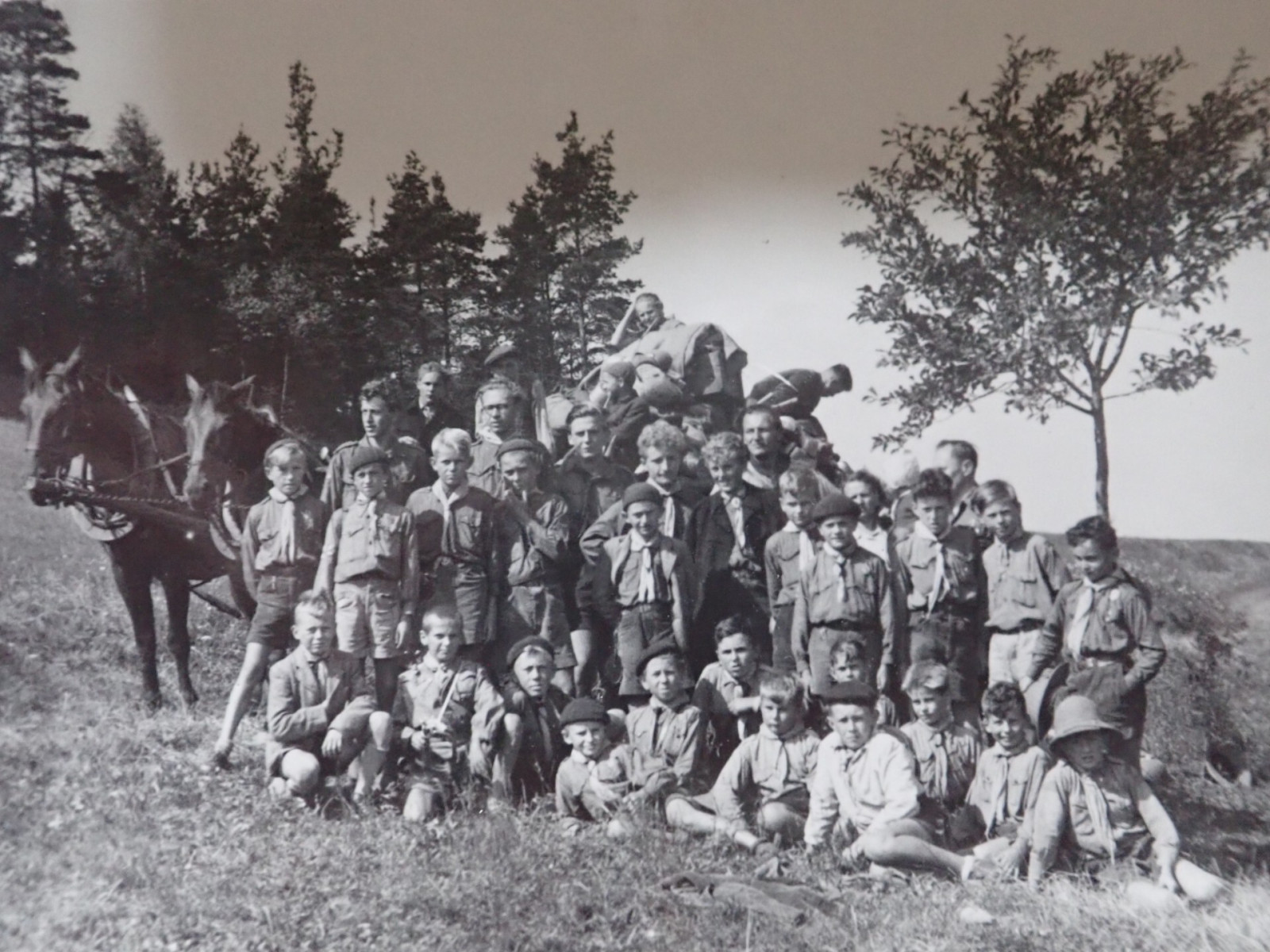T�bor vl�at ve Skaut�kov� v roce 1948